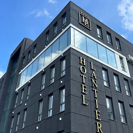 Hotel Lantier Wellness & Spa บือตอม ภายนอก รูปภาพ