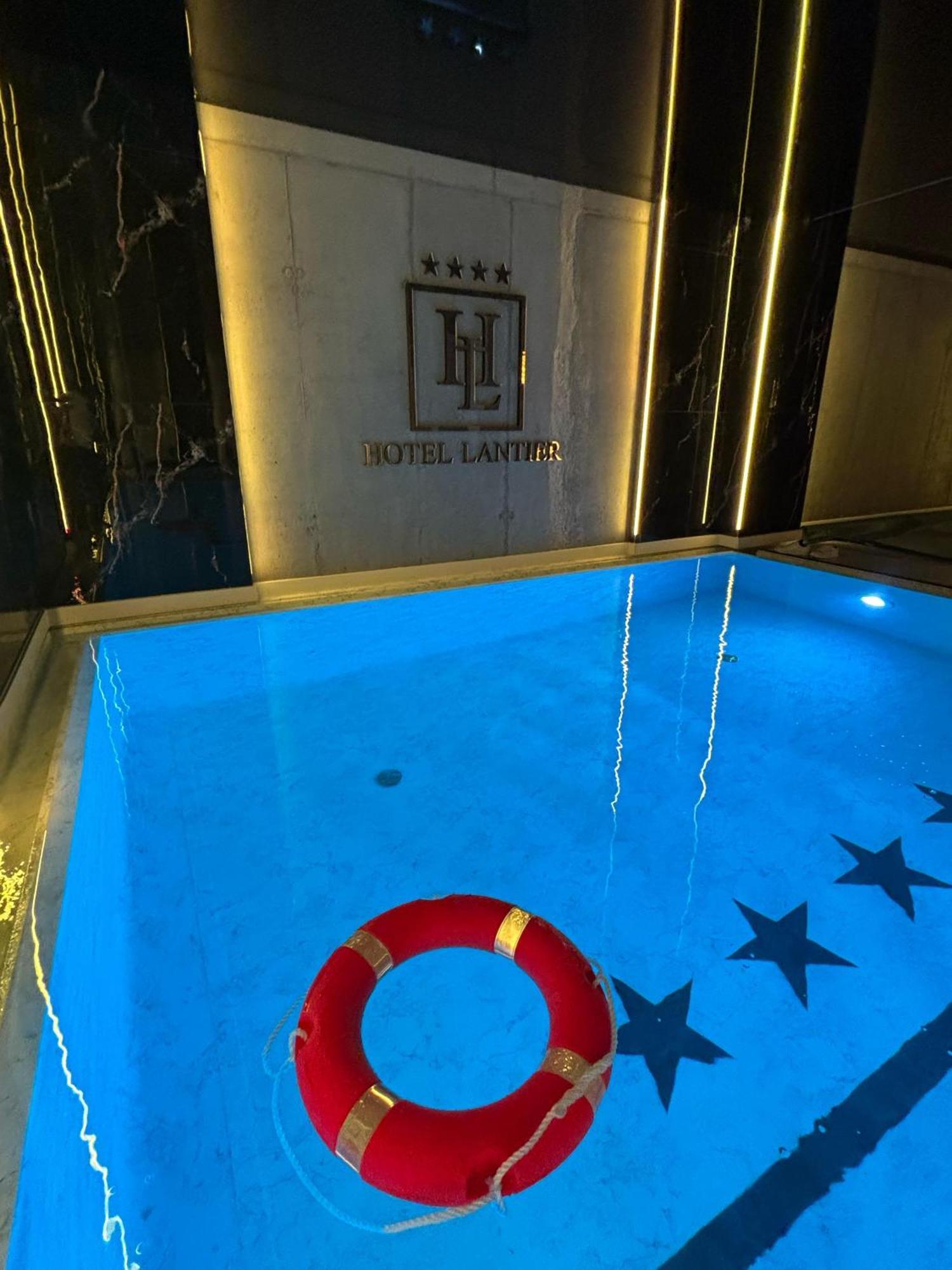 Hotel Lantier Wellness & Spa บือตอม ภายนอก รูปภาพ